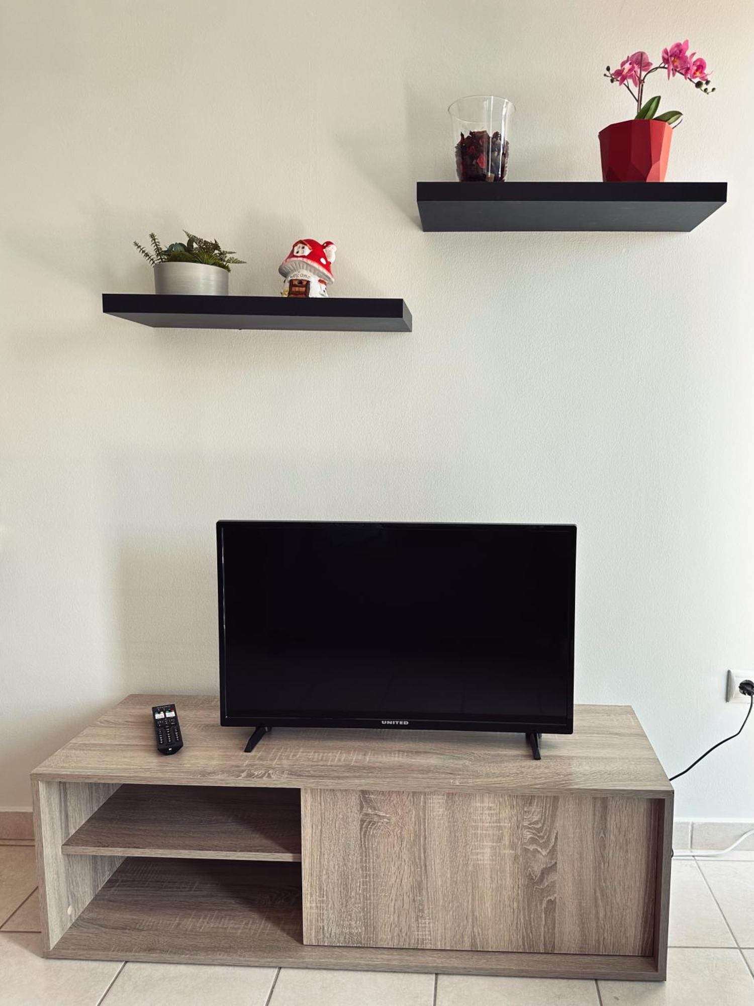 Homely Flat Near Airport เทสซาโลนิกิ ภายนอก รูปภาพ