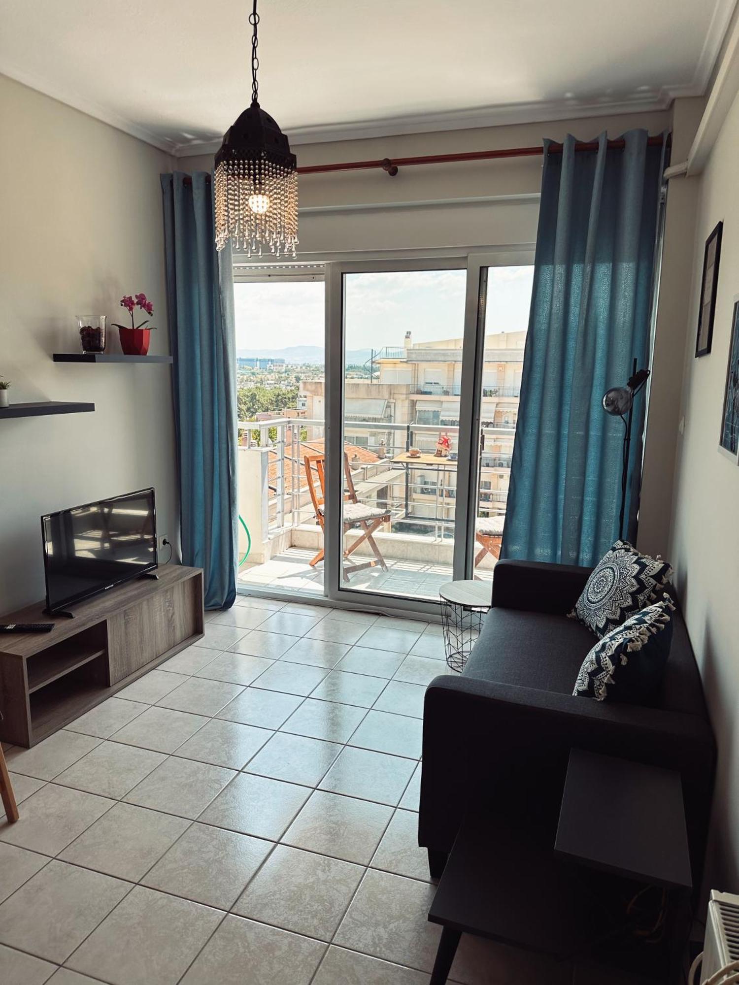 Homely Flat Near Airport เทสซาโลนิกิ ภายนอก รูปภาพ